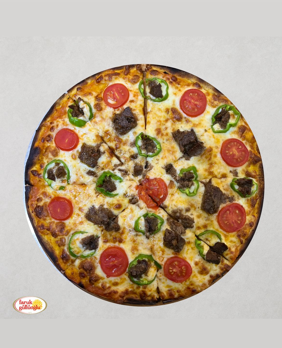 Con Carne Kavurmalı Pizza